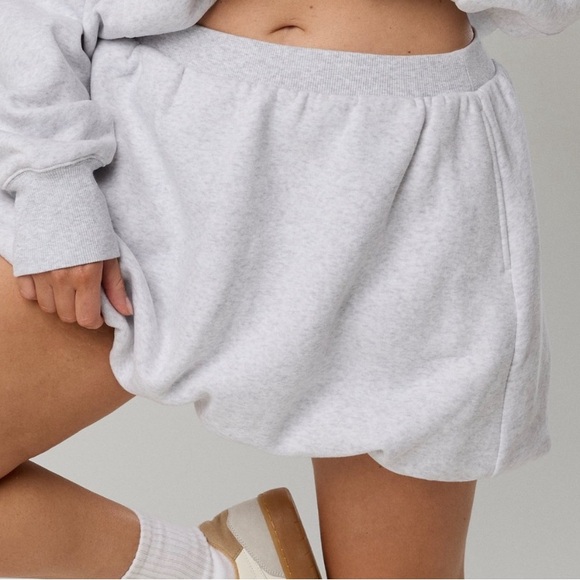 OFFLINE by Aerie Cloud Fleece Bubble Skort L NWT - Picture 2 of 10